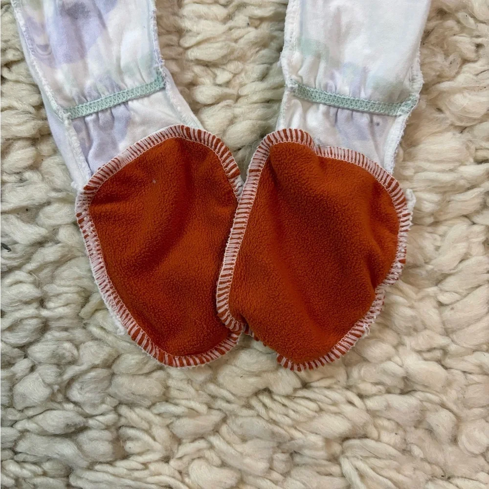 Baby KicKee Pants Sloth Footie Pajamas 9-12 Months White Purple Green